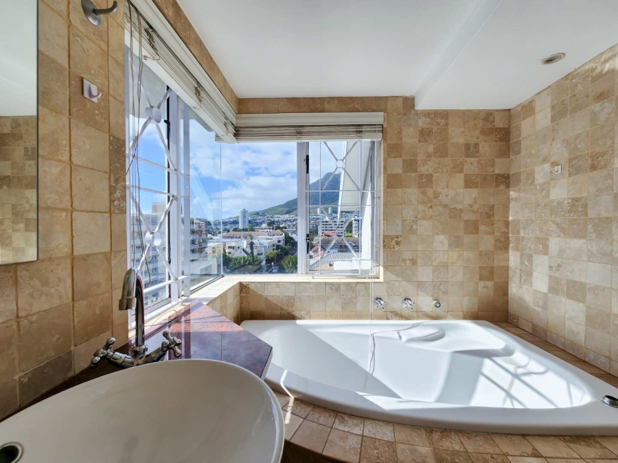 To Let 2 Bedroom Property for Rent in Gardens Western Cape